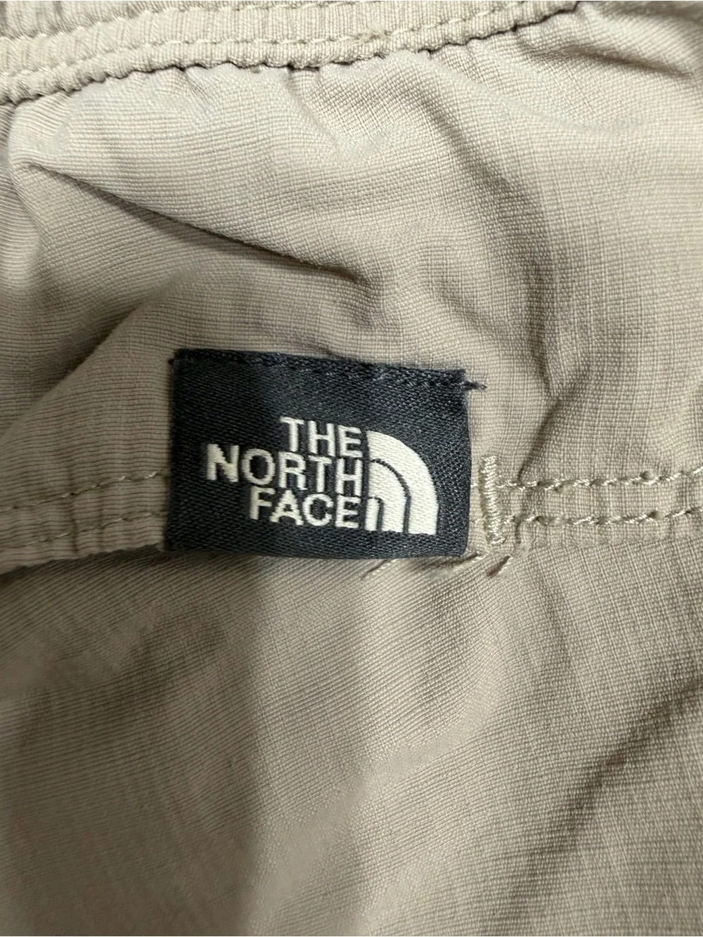 The North Face Mens Large Khaki Cargo Hiking Shorts Ripstop Nylon Outdoor Travel